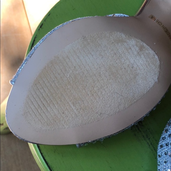 💍👑Cinderella Slippers 🥿 🥿 - Picture 5 of 8